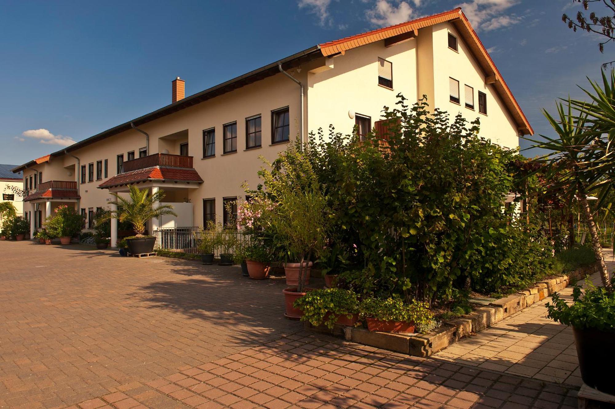 Weingut Sandwiese Winzerhotel Worms Exterior photo