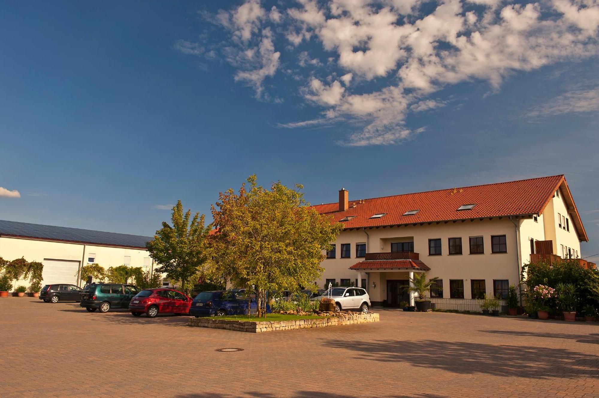 Weingut Sandwiese Winzerhotel Worms Exterior photo